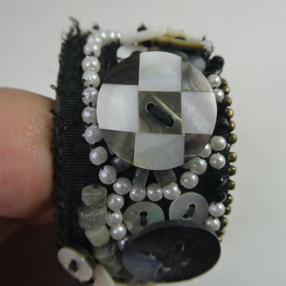 Chunky Funky Cuff Bangle Bracelet Mother of Pearl Shell Button Fabric DIY Artist - Picture 4 of 9